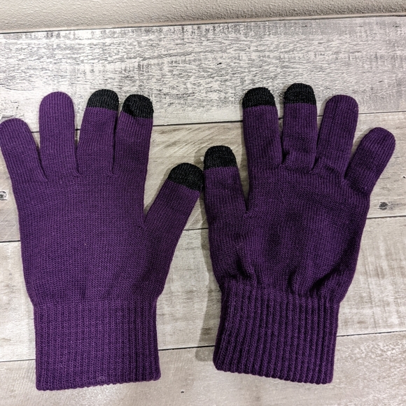 Brand New Unworn Washington Huskies Gloves Women's M - Picture 4 of 4